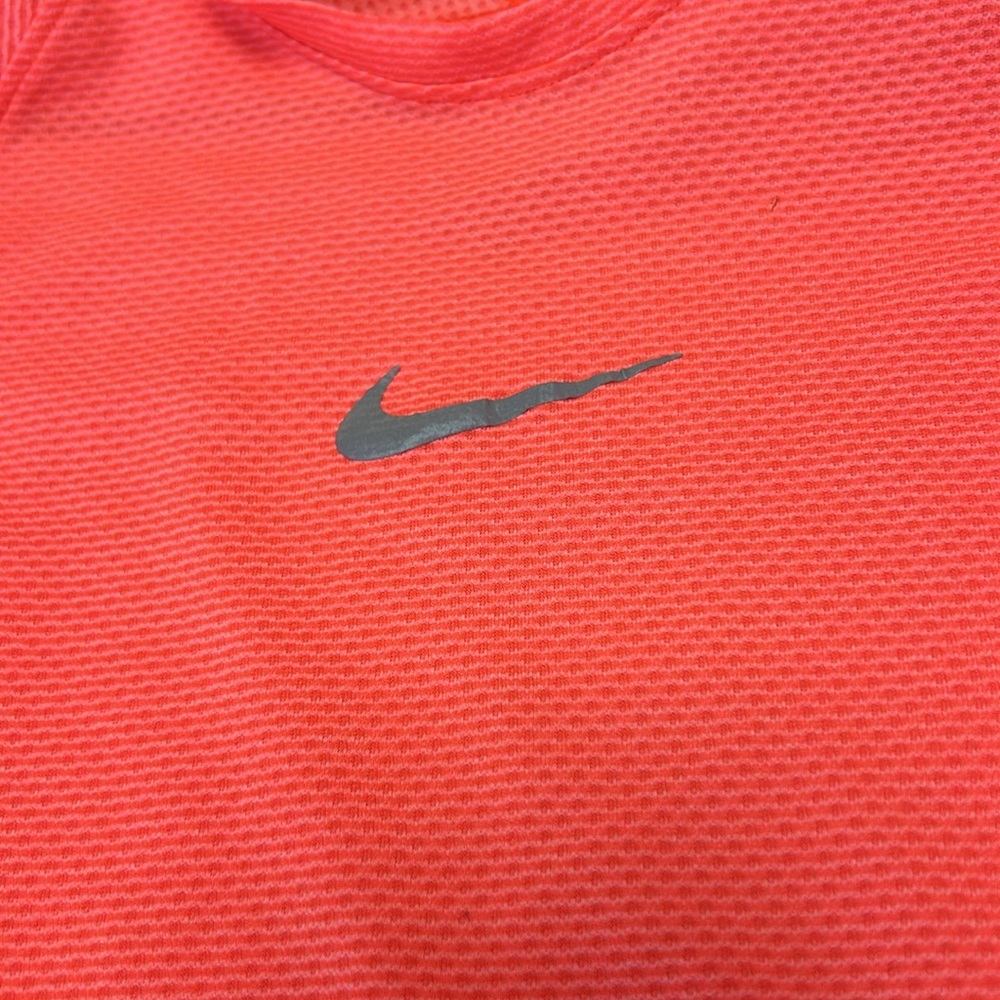 ‎Nike - Picture 11 of 12